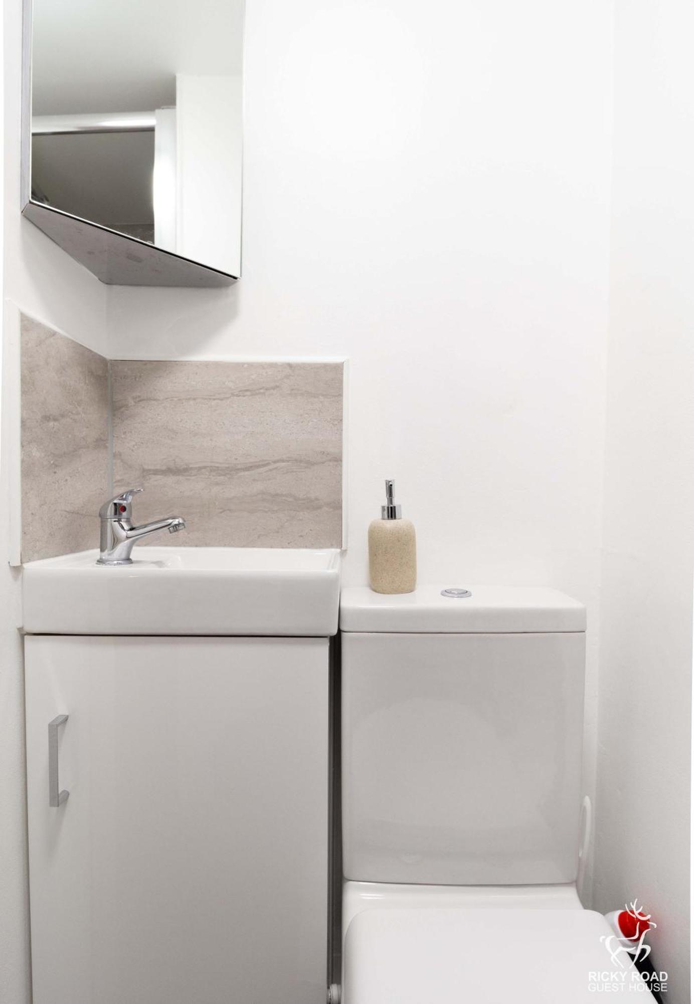 Ricky Road Guest House - Premium Watford  Chambre photo