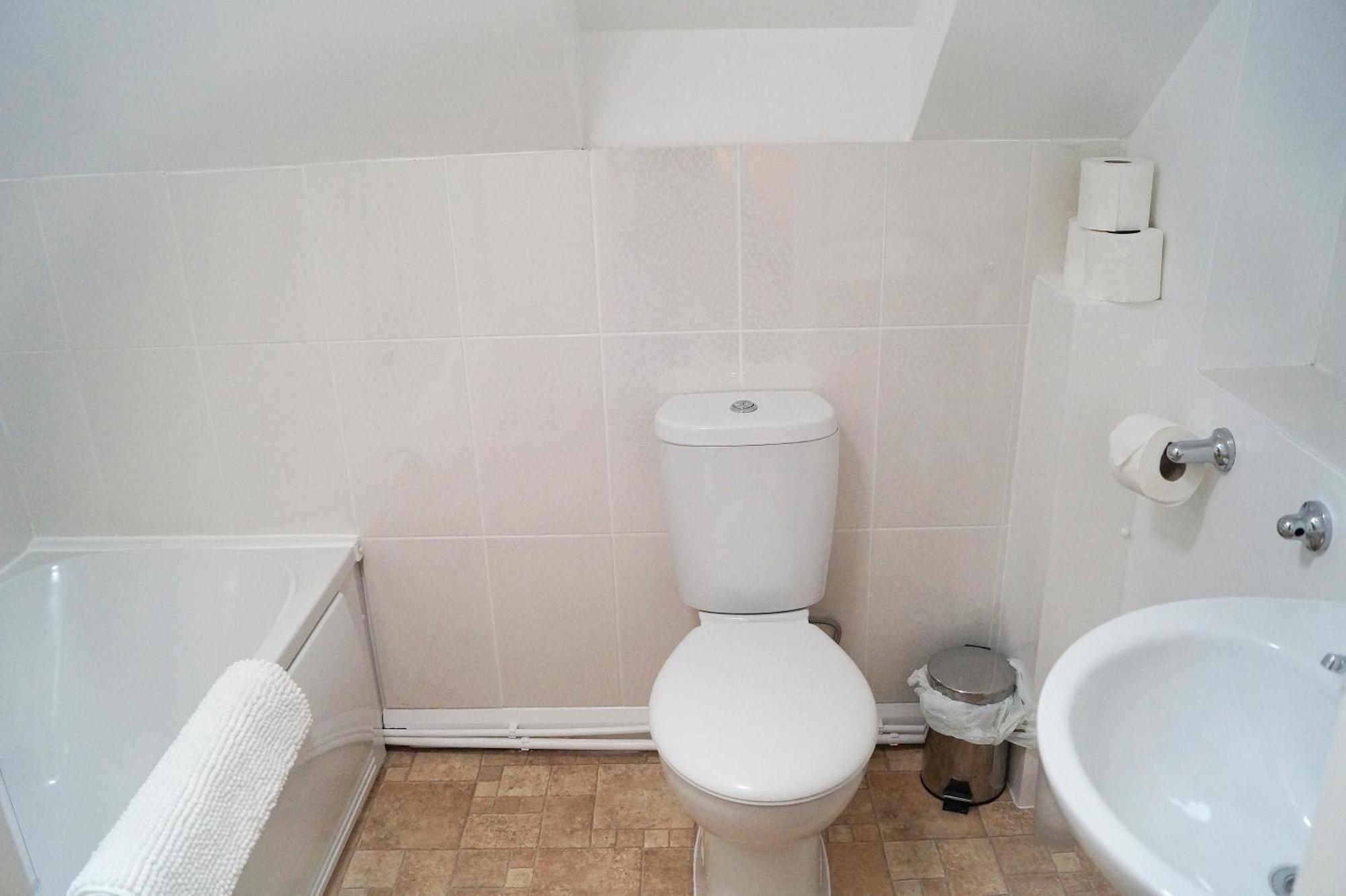 Ricky Road Guest House - Premium Watford  Chambre photo